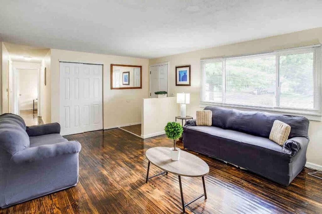 Stunning Ranch Mins From Rit/Airport/U Of R/Dwtn Apartment Rochester Exterior photo